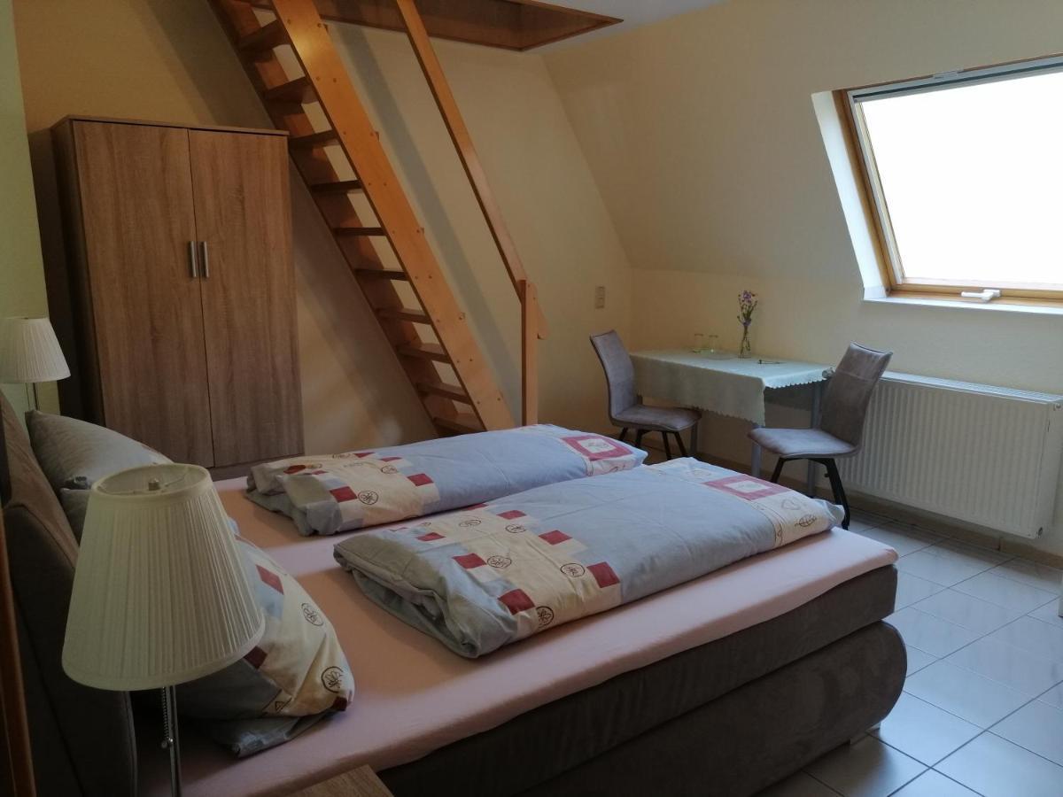 Gaestehaus Herbert Kappes Zeltingen-Rachtig Kültér fotó